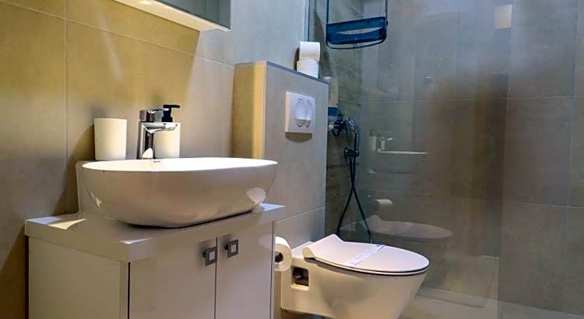 All Seasons Residence