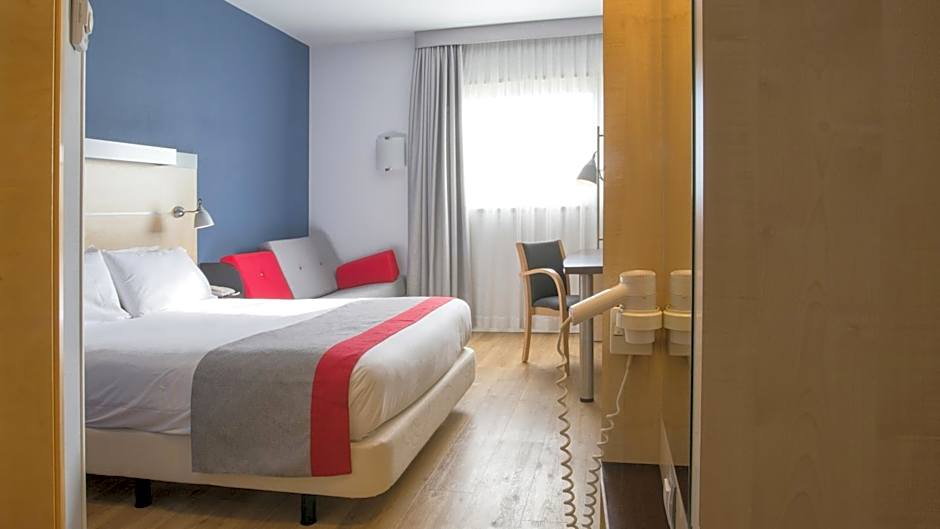 Holiday Inn Express Valencia Bonaire By IHG