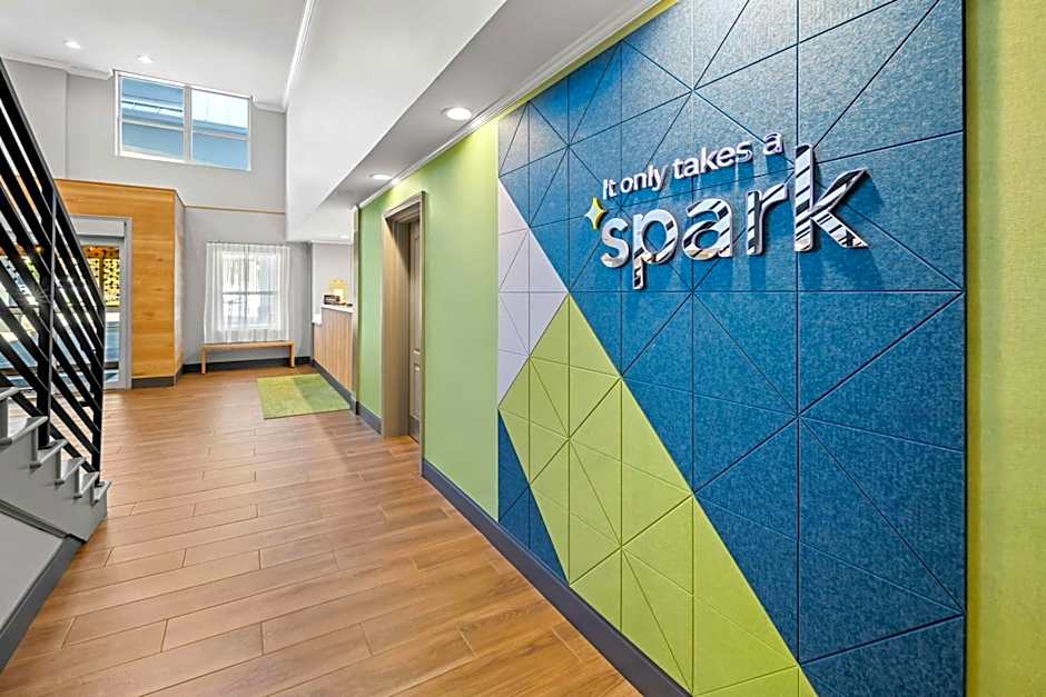 Spark by Hilton Woodbridge
