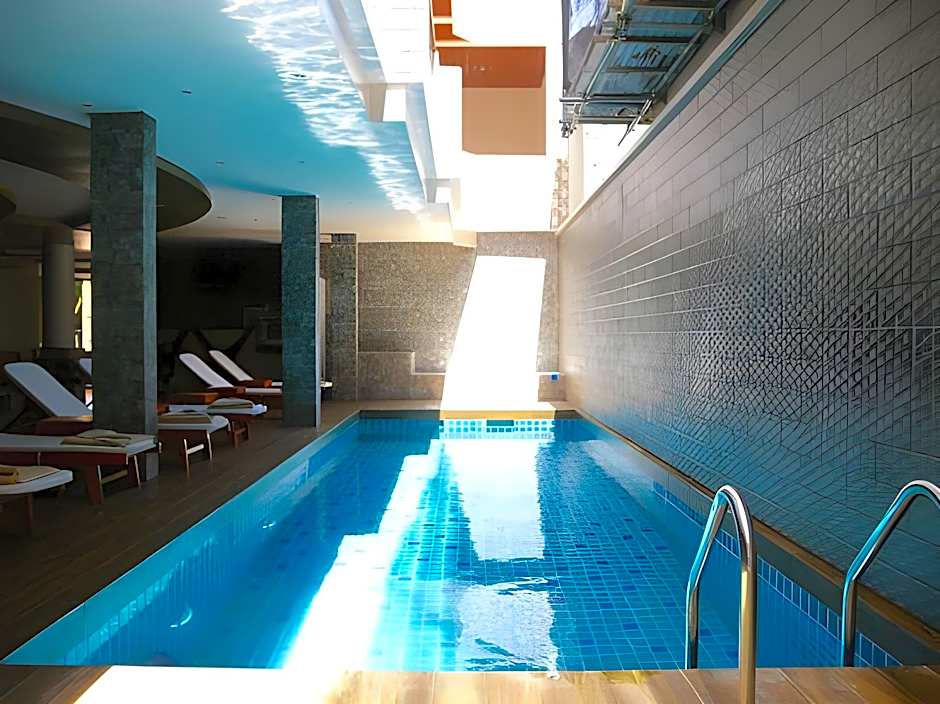 Triton Beach Hotel & Spa at Maafushi