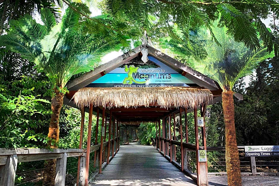 Airlie Beach Magnums - Adults Only