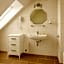 Nanis Hotel & Appartements