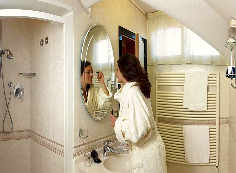 Hotel Junior by OasiGroup Hotels