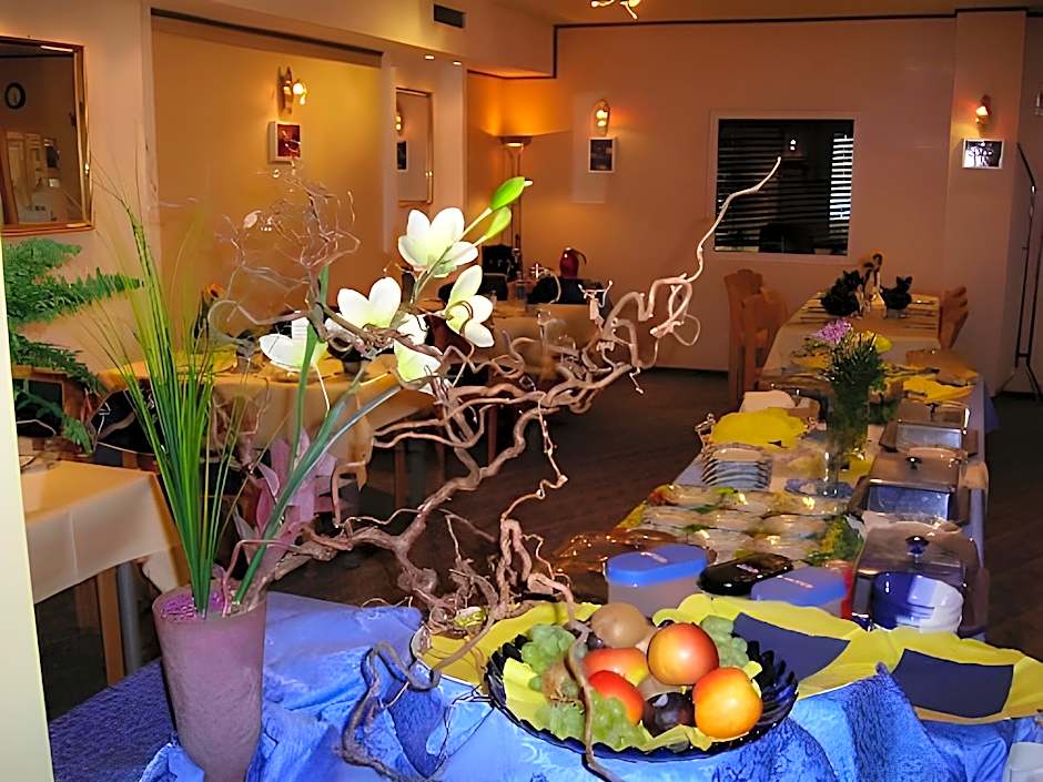 Europa Hotel Garni free parking