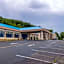 Howard Johnson by Wyndham Salem Hotel & Conference Center