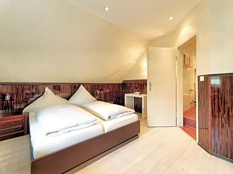 Budget Double Room