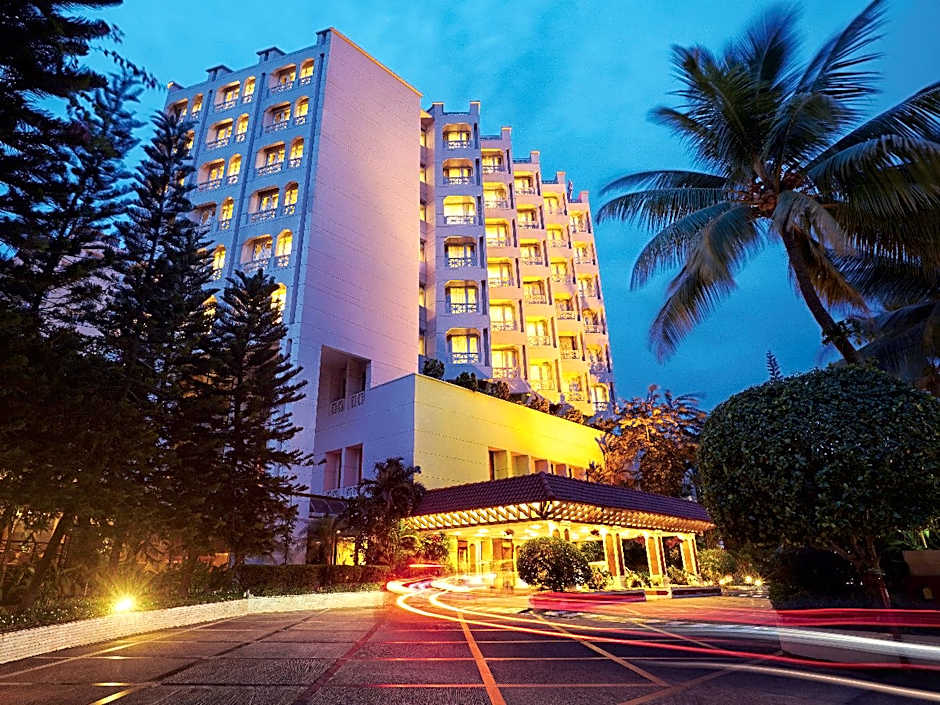 Vivanta Ernakulam, Marine Drive