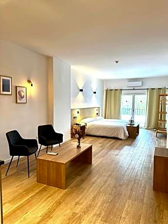 Premium Studio with Side Sea View