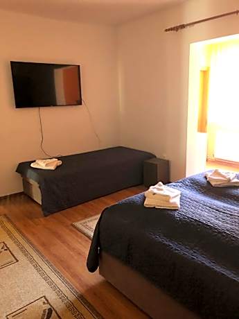 Triple Room with Bathroom