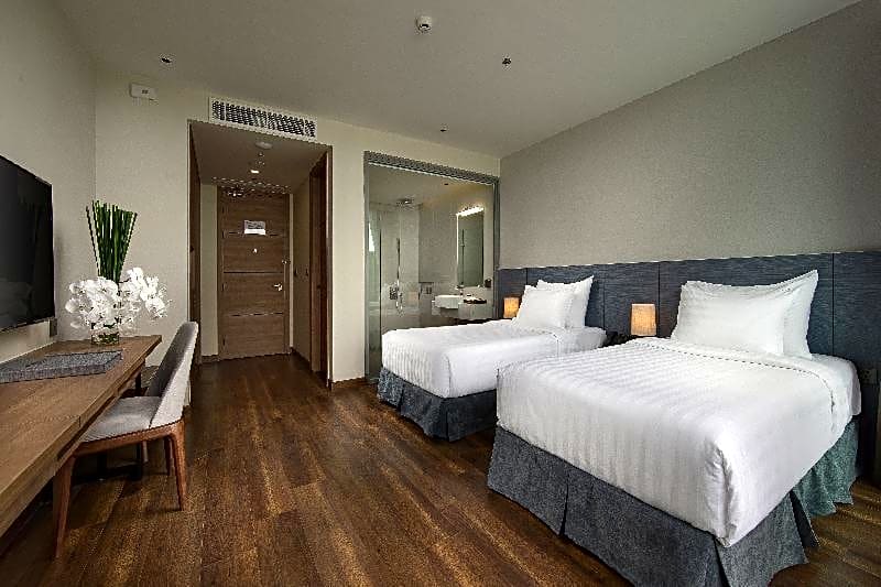 Flamingo Cat Ba Beach Resort