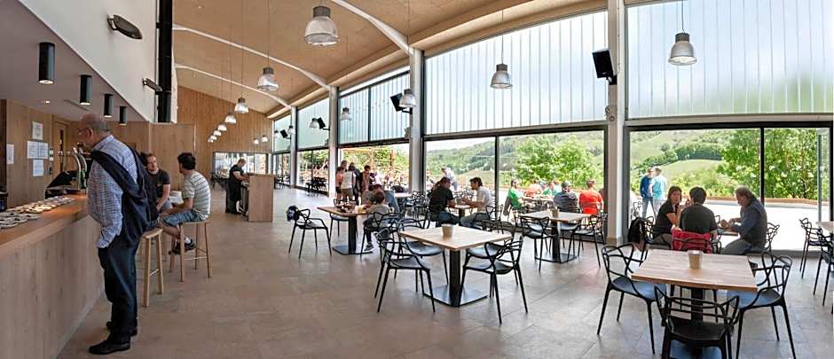 Palacio de Yrisarri by IrriSarri Land