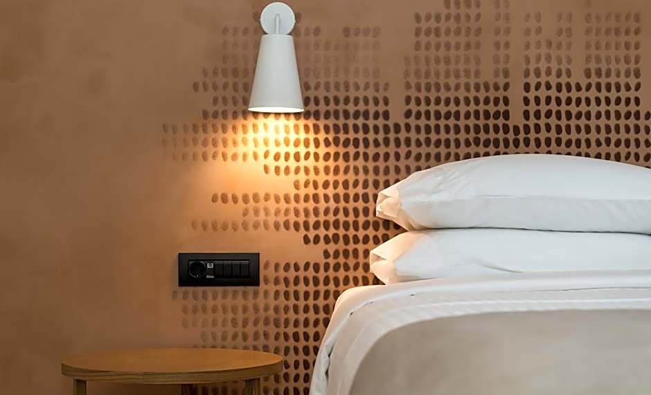 Bitzaro Grande Hotel & Suites