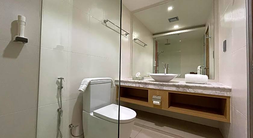 Huvan Beach Hotel at Hulhumale'