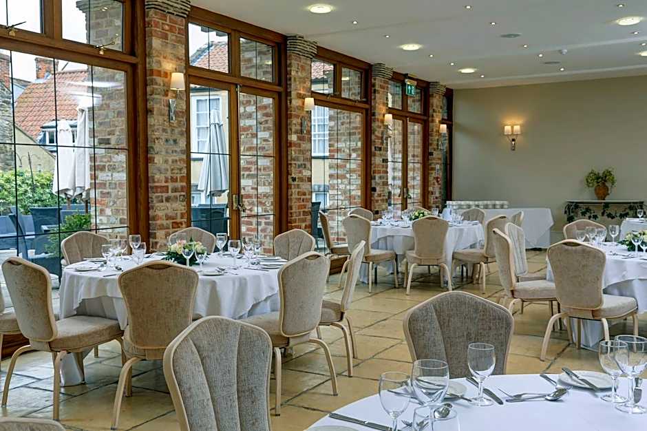 The Swan Hotel, Wells, Somerset - The Coaching Inn Group