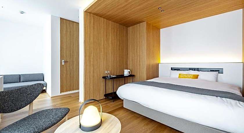 Karasuma Rokujo Hotel