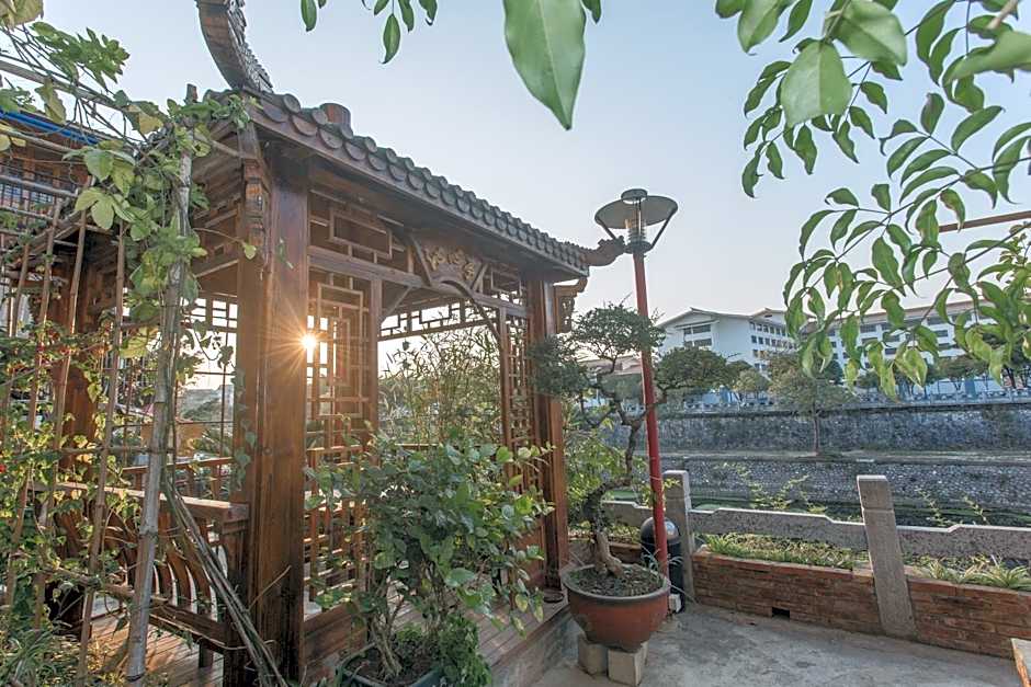 Zen Tea House Seven Stars Park