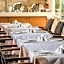 Elotis Suites