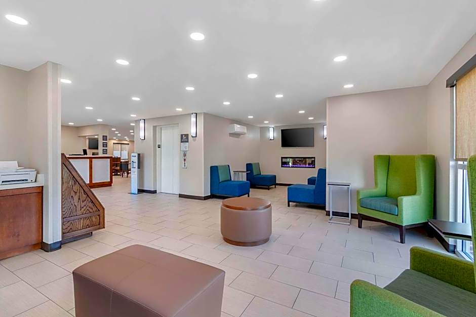 Comfort Inn & Suites