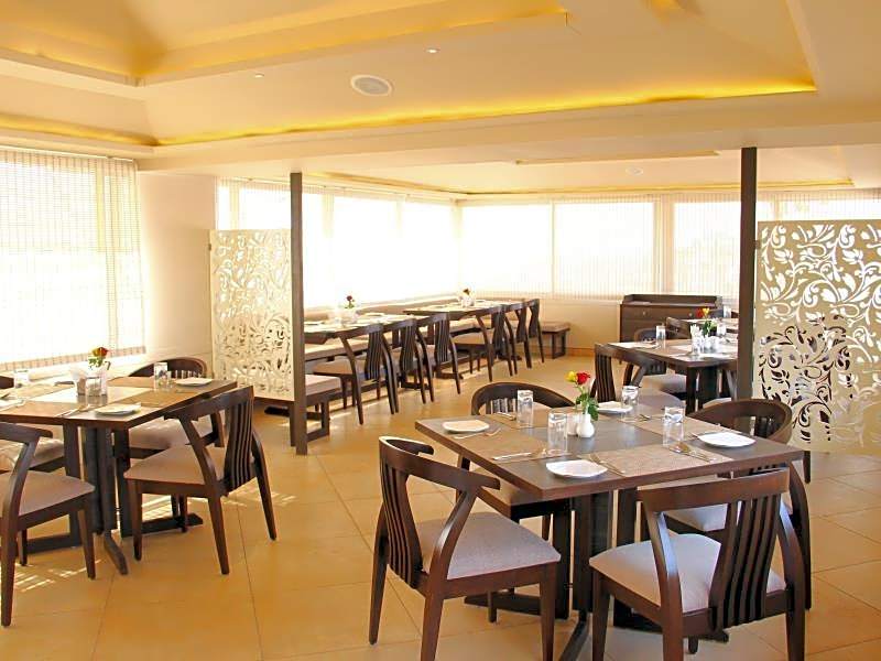 Kells Hotel and Restaurant