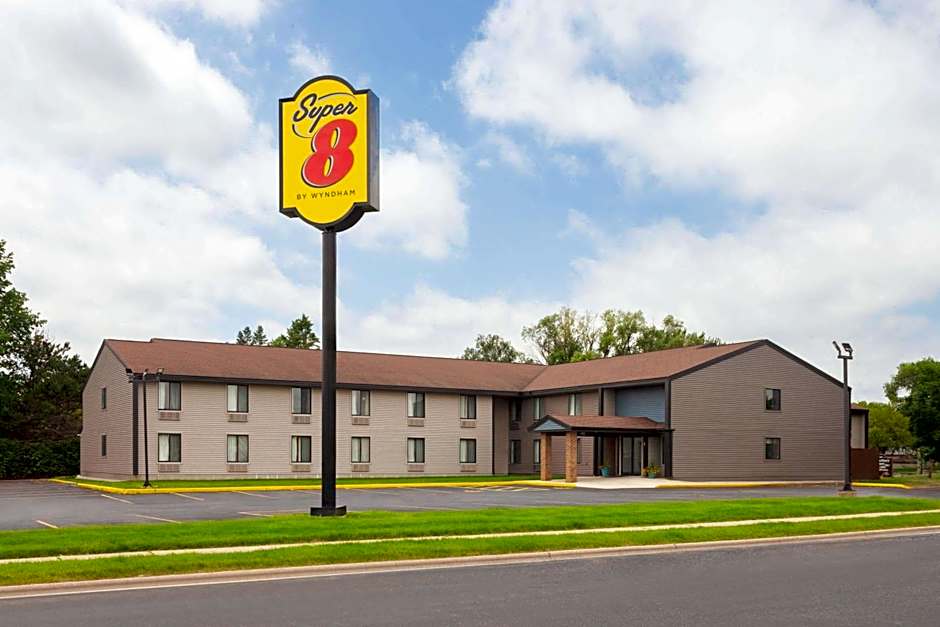 Super 8 by Wyndham Sun Prairie/Madison E