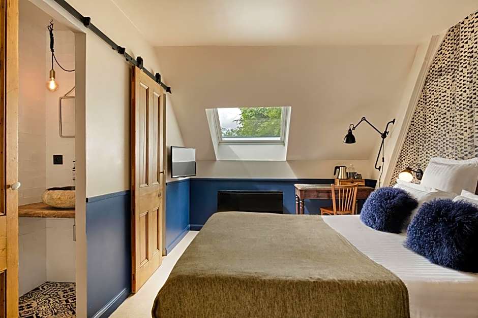 Chateau De Villiers-Le-Mahieu