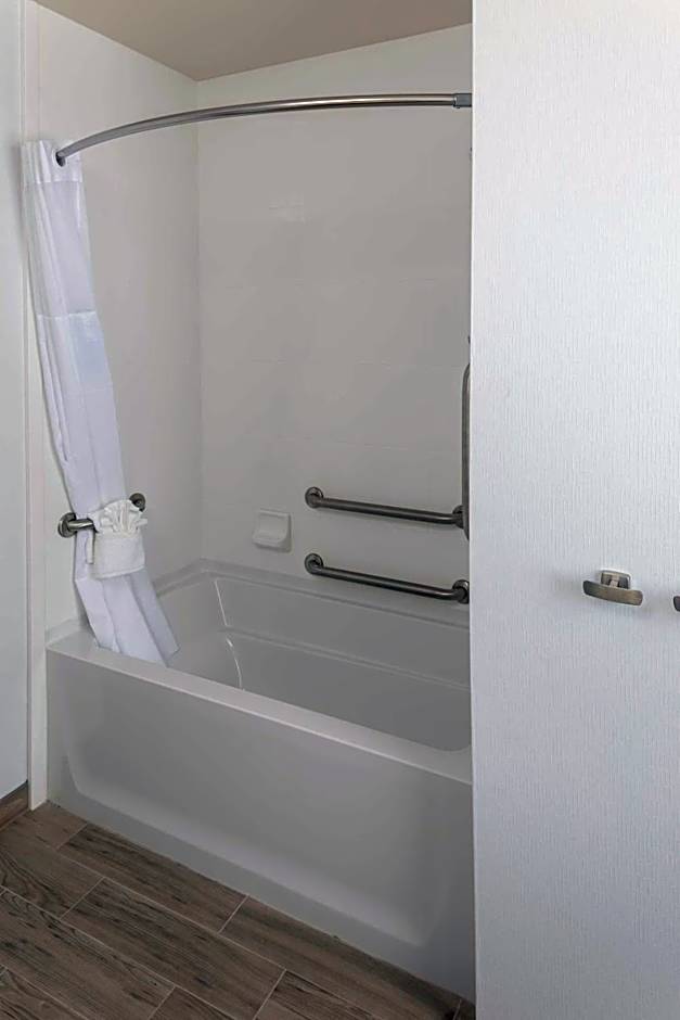 Hampton Inn By Hilton & Suites-Asheville Biltmore Village, NC