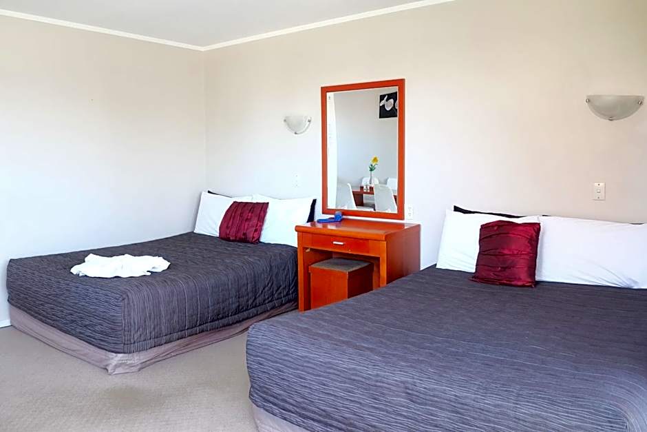 Gateway International Motel