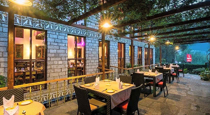 Honeymoon Inn - Manali