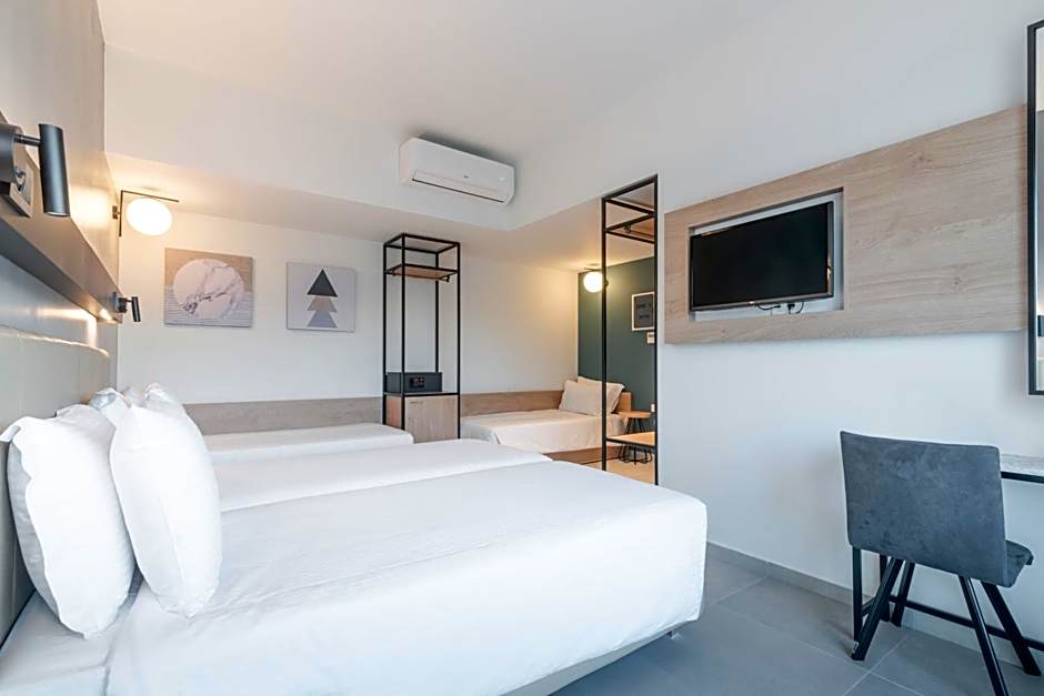Avra Hotel