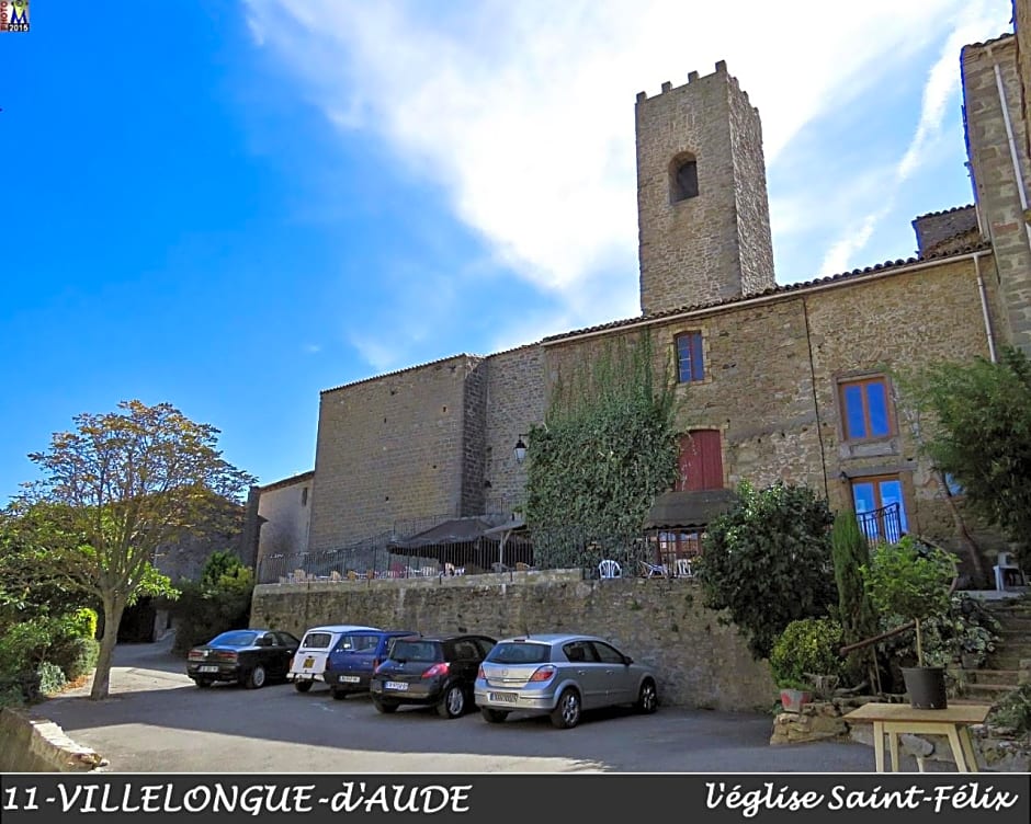 Au Château de Villelongue B&B