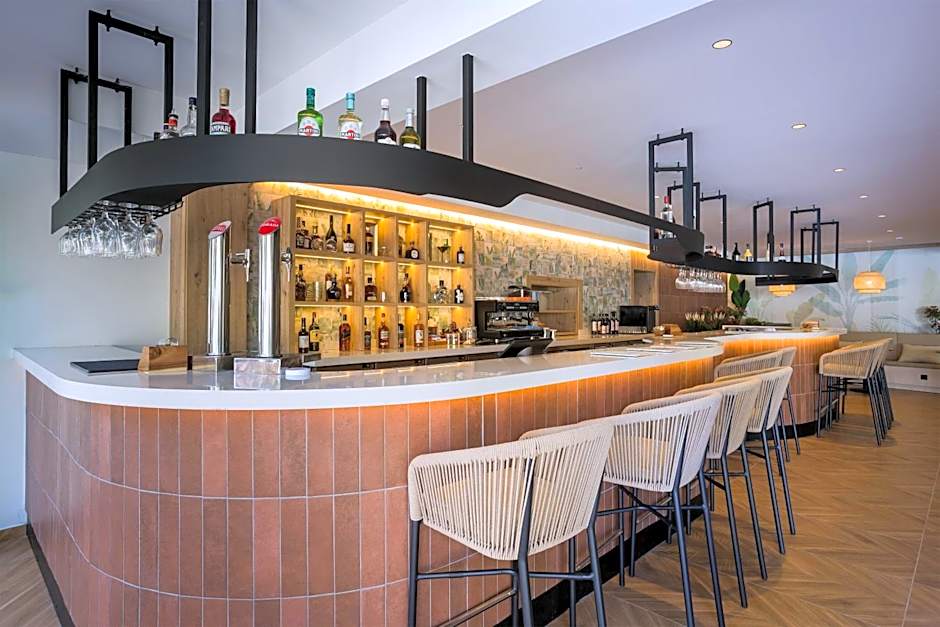 Radisson Resort & Residences Tenerife - Adults Only