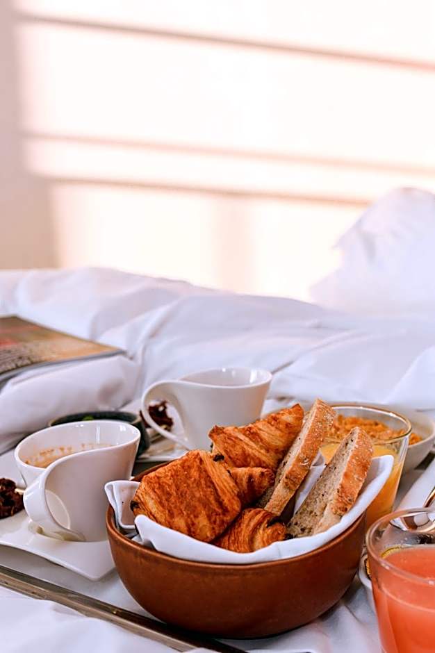 Grand Hôtel Champs-Elysées