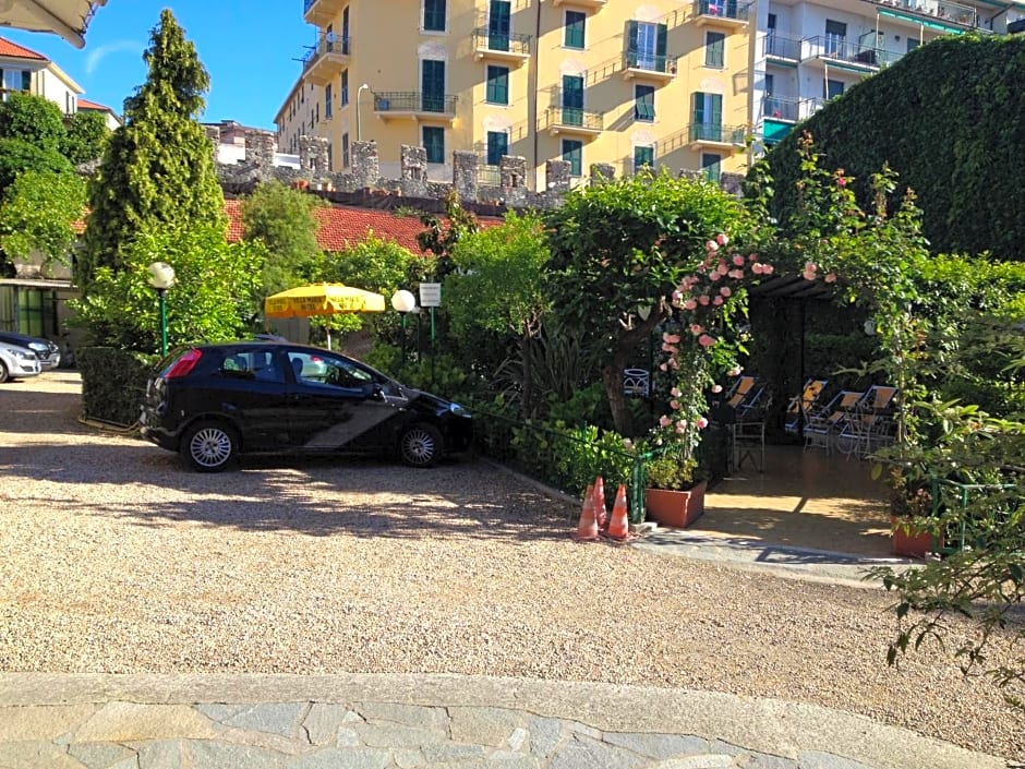 Hotel Villa Maria & Apartment