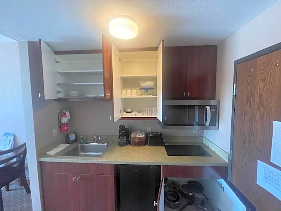 Bell's Extended Stay and Suites