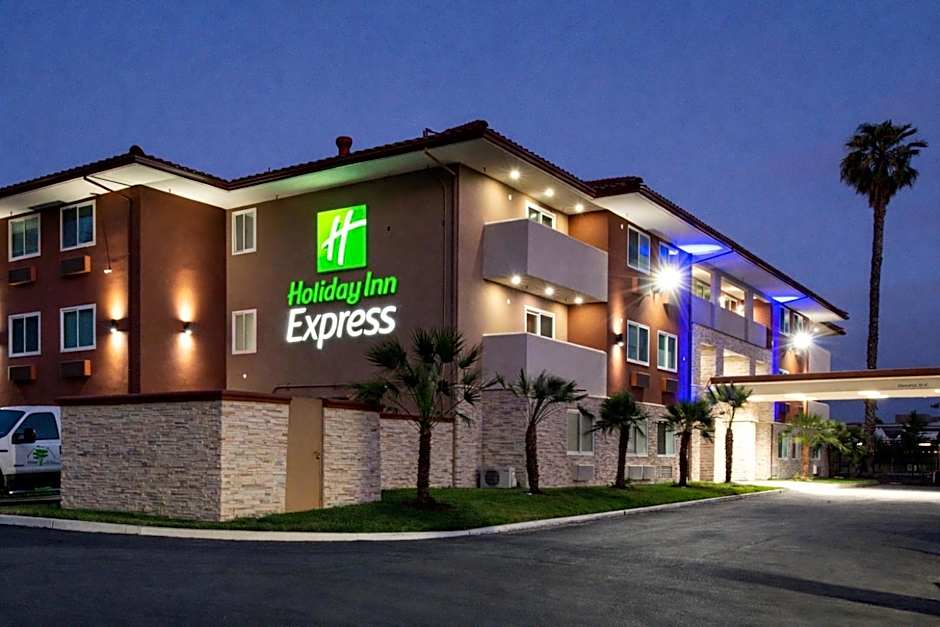 Holiday Inn Express Santa Rosa North By IHG