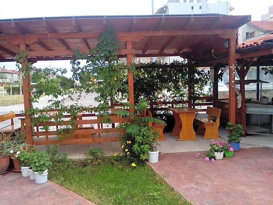 Alba Family Club Hotel