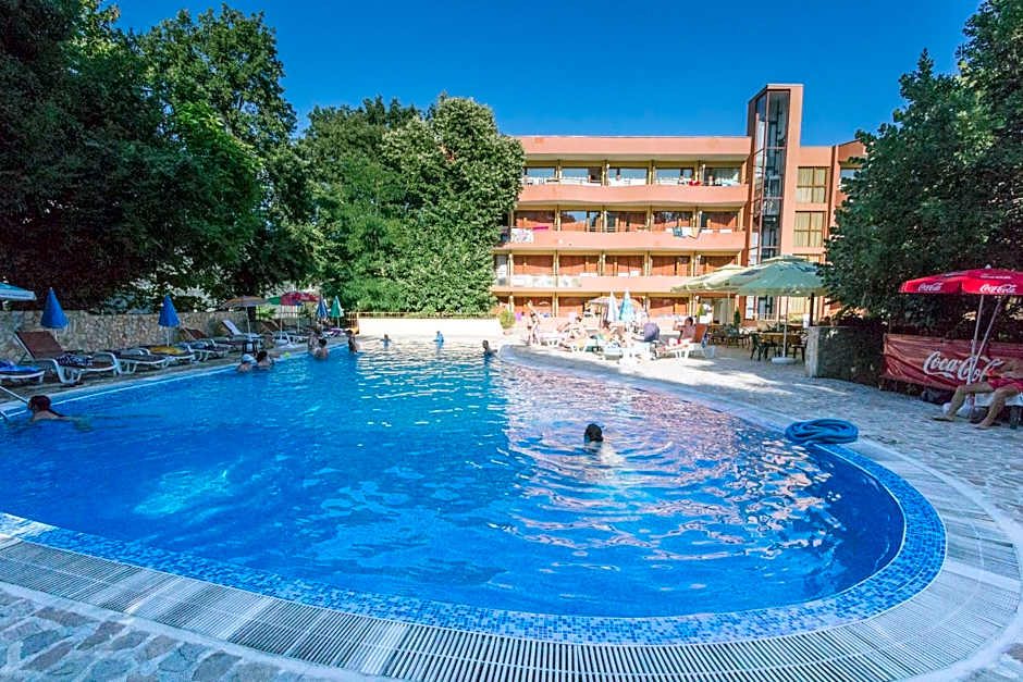 Kamchia Park Hotel - All Inclusive with Free Parking