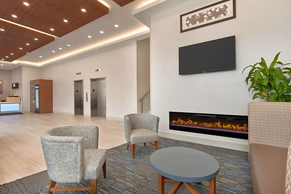 Holiday Inn Express Jamaica - JFK AirTrain - NYC By IHG