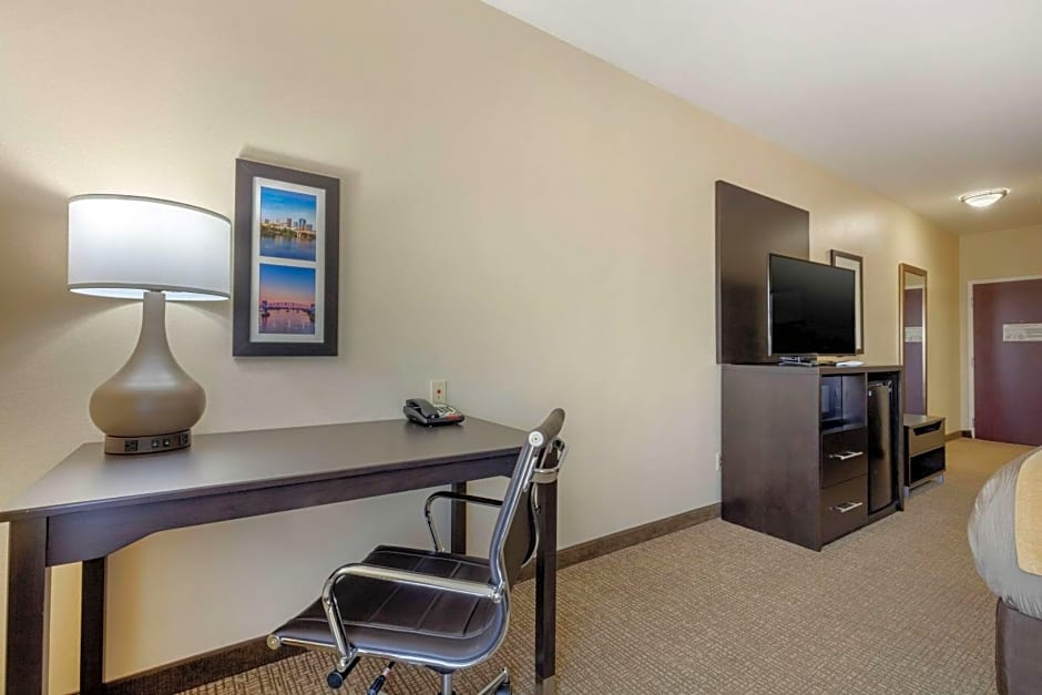 Comfort Inn & Suites North Little Rock McCain Mall