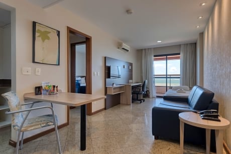 SUITE DELUXE QUEEN BED DOUBLE