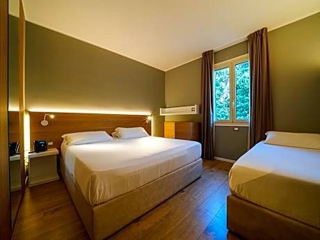 Classic Triple Room