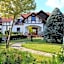 Hotel Dworek nad Regą