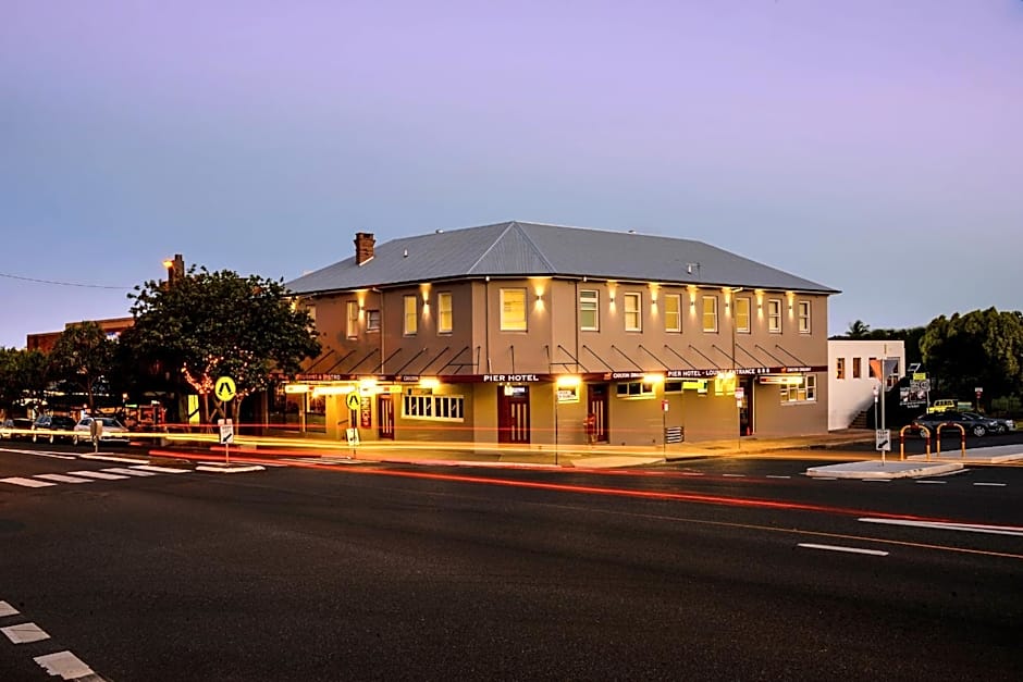 Photo 1 of 28 of Pier Hotel Coffs Harbour