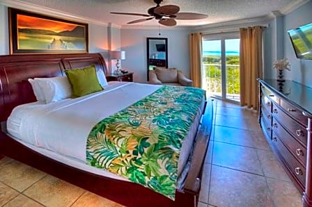 Ocean Pointe Suites at Key Largo