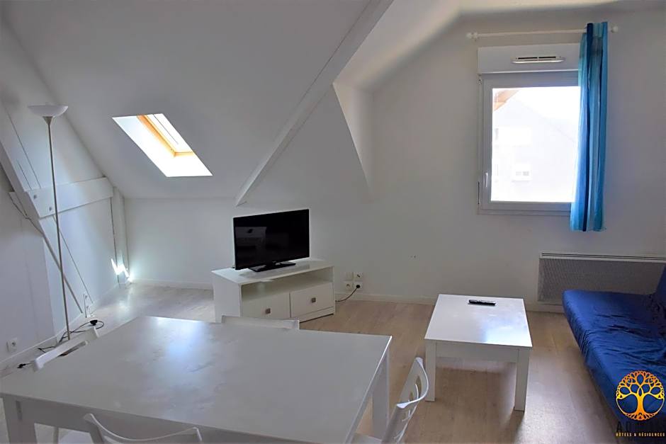 Adonis Grandcamp - Residence Les Isles De Sola