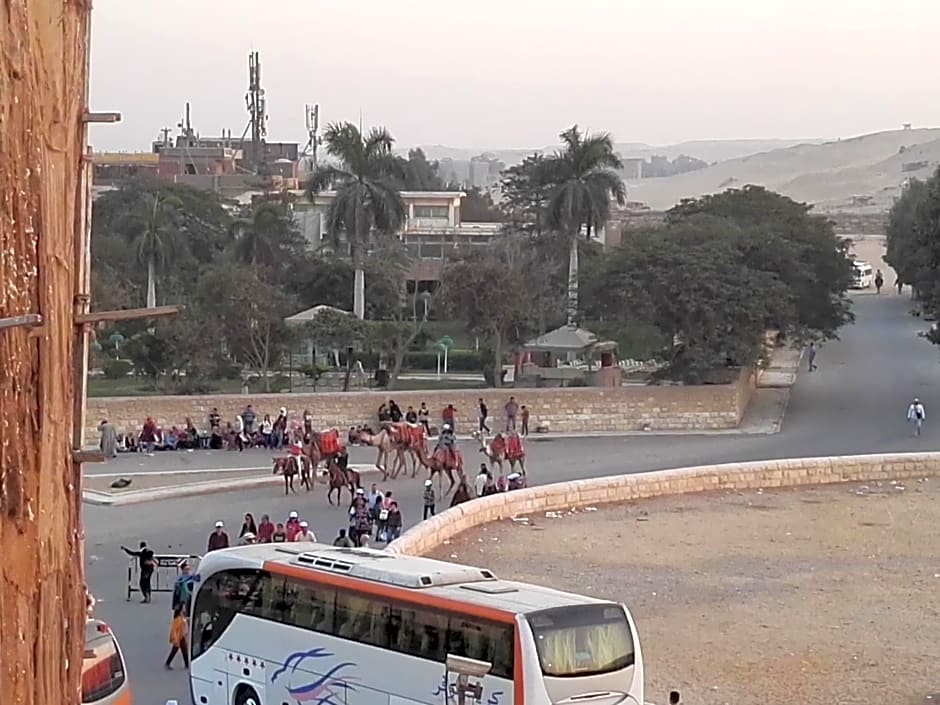 Atlantis Pyramids Inn