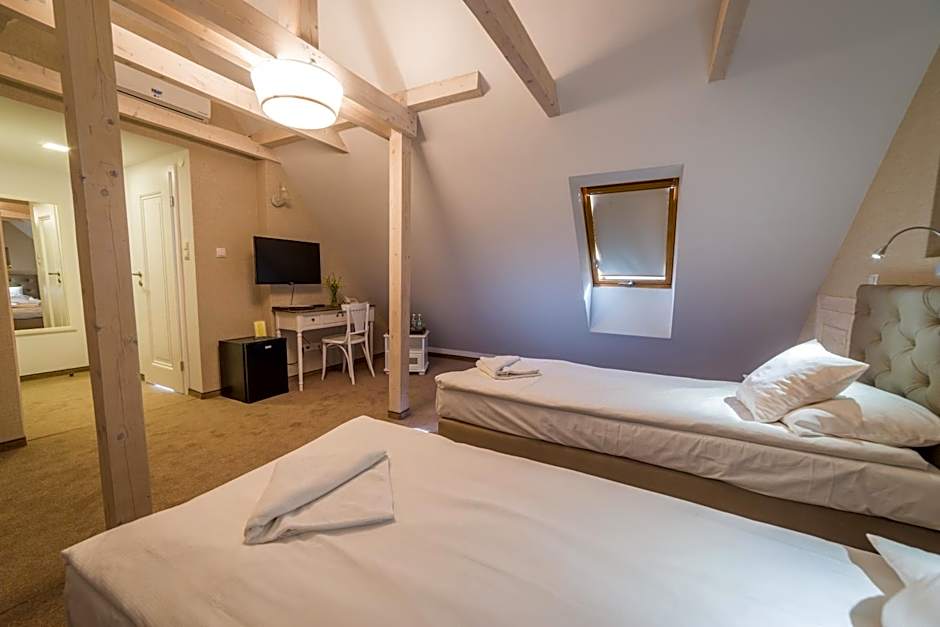 Amax Boutique Hotel