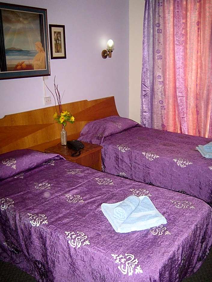 Onisillos Hotel