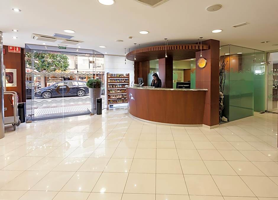 Hotel Delfín 4 Sup