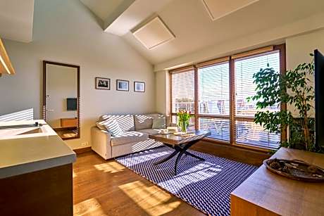 Deluxe Apartment (3 Adults)